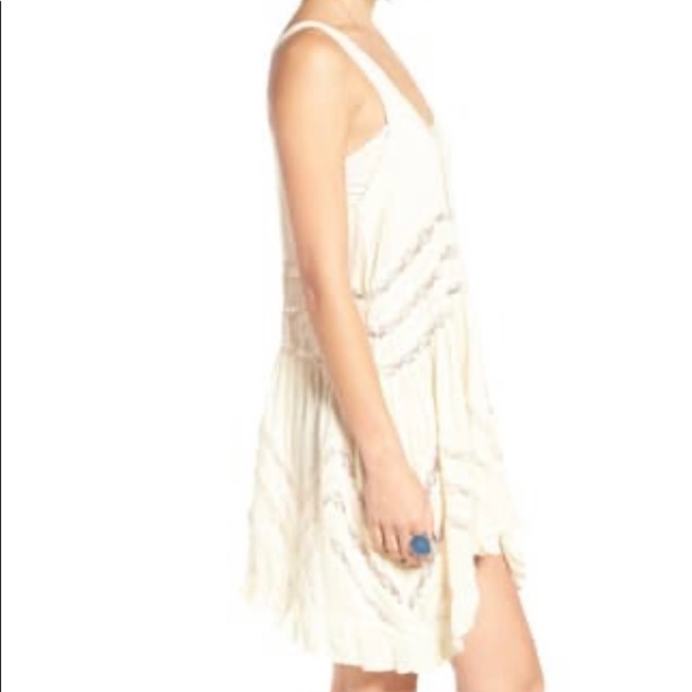 NWT!!! Free People Swingy Lace Inset Tunic - Picture 6 of 6